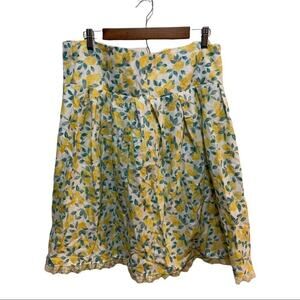 Vintage retro hand made lemon skirt w lace at hem! Measures a womens small.